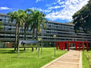 USP abre 26 oportunidades de concursos para profissionais
