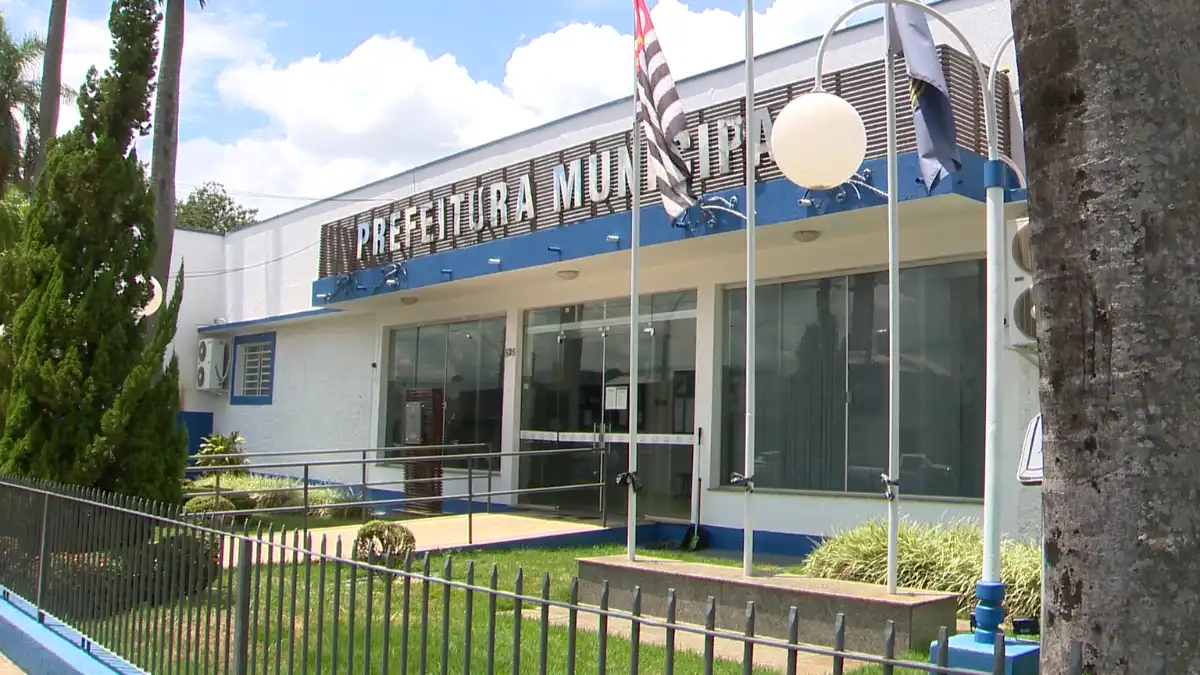 Concurso em Martinópolis SP com 12 vagas disponíveis