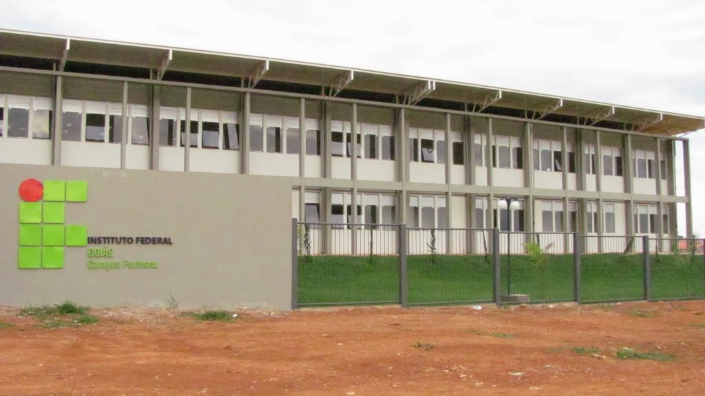 Instituto Federal de Goiás oferece vaga para professor de Física