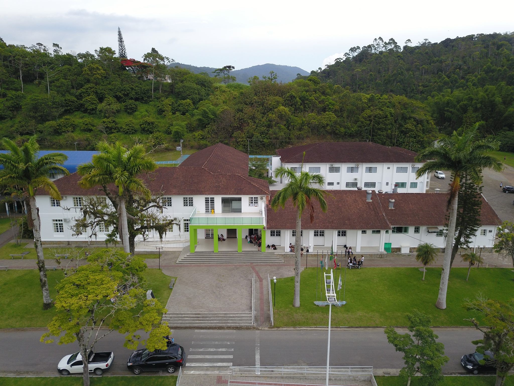 Instituto Federal Catarinense: Vaga para Professor!